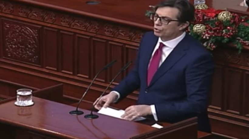 Pendarovski: SHBA-ja dhe Bashkimi Evropian janë luftëtarë më të zellshëm kundër korrupsionit në vendin tonë sesa institucionet tona