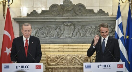 Erdoğan: Nuk ka asnjë çështje mes Turqisë dhe Greqisë që nuk mund të zgjidhet