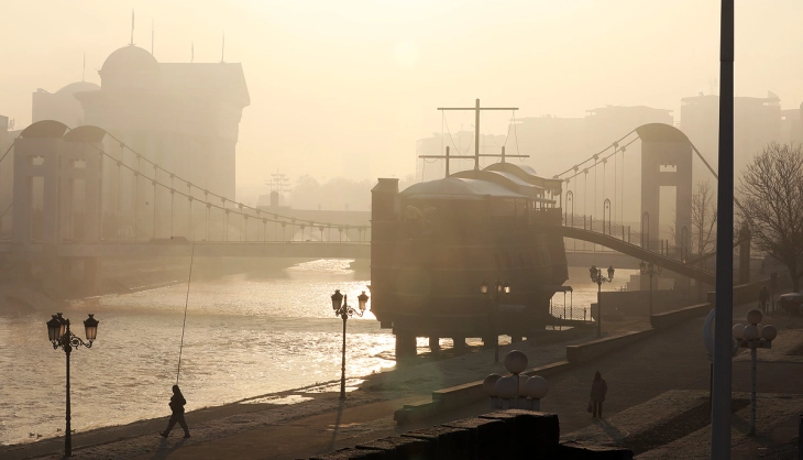 Shkupi mëngjesin e sotëm është i 19-ti në botë sipas ndotjes së ajrit