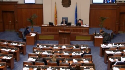 (VIDEO) Nesër zgjidhet qeveria 100 ditëshe e Xhaferit, Ahmeti thotë se është ditë historike