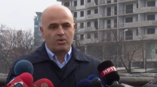 (VIDEO) Kovaçevski paralajmëron VMRO-në: Nuk keni ministra nëse nuk e votoni qeverinë teknike