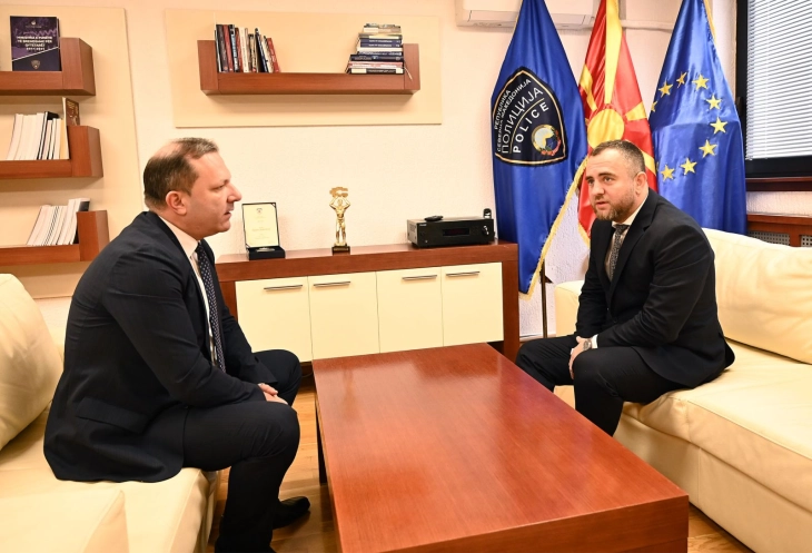 (VIDEO) Dy ministrat e VMRO-së morën detyrën