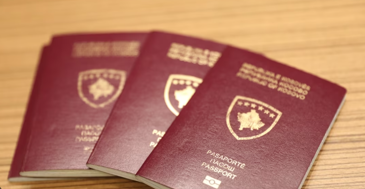 Zyrtare, Spanja njeh pasaportën e Kosovës