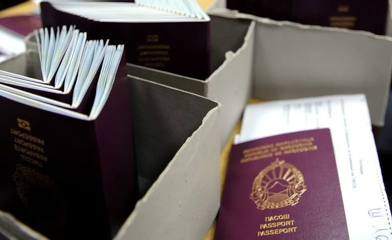 Mungojnë formularët shqip për pasaportat e reja në Maqedoninë e Veriut