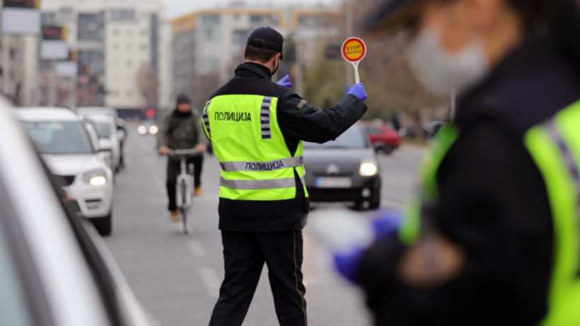 Në Shkup gjoba për 131 shoferë, shtatë ishin pa patentë shoferi, ndërsa gjashtë nën ndikimin e alkoolit