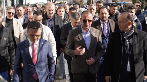 Partitë opozitare shqiptare do të nënshkruajnë Deklaratë për bashkimin e forcave