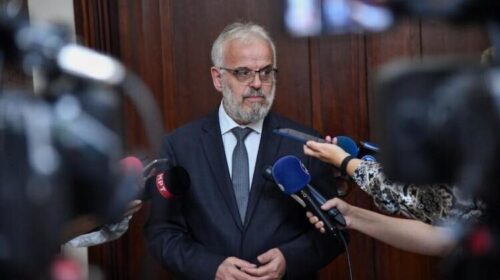 Xhaferi në një vizitë të paparalajmëruar në SPB Tetovë, konstatoi mungesë organizimi në institucion