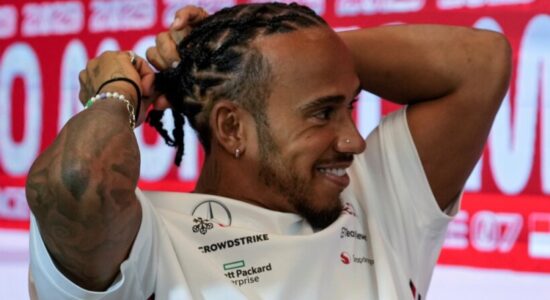 Hamilton: Ndoqa instiktet për të zgjedhur Ferrarin, nuk u tregova as prindërve