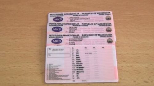 (VIDEO) Pushteti dhe opozita me propozime për ndryshime ligjore për patentat e shoferëve dhe pasaportat