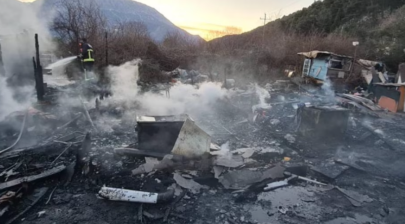 Katër të vdekur nga zjarri në Tivar të Malit të Zi, mes tyre tre të mitur