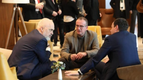 Shpalli kandidaturën për president të RMV-së, Taravari: Fola me Kurtin dhe Ramën