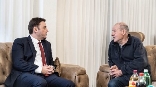 Takim me profesorin pas shumë kohësh, ja si e kujton Bujar Osmanin profesori i tij Sevim Ferati