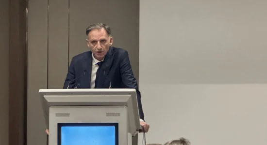 (VIDEO) Deputeti Ilir Demiri i bashkohet VLEN-it