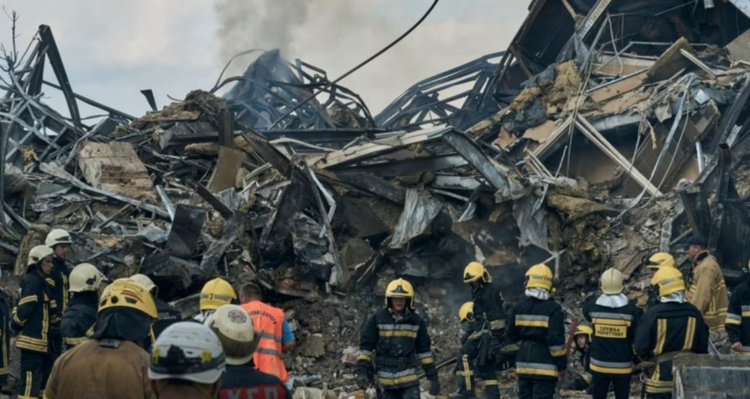 Të paktën 16 të vrarë nga sulmet ruse në Odesa dhe Vinitsja