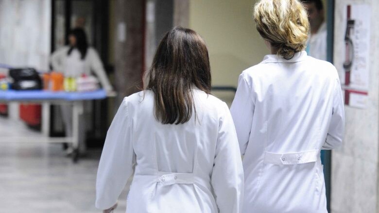 Oda e Mjekëve Maqedoni: Sulmi ndaj punonjësve shëndetësor ka marrë intensitet