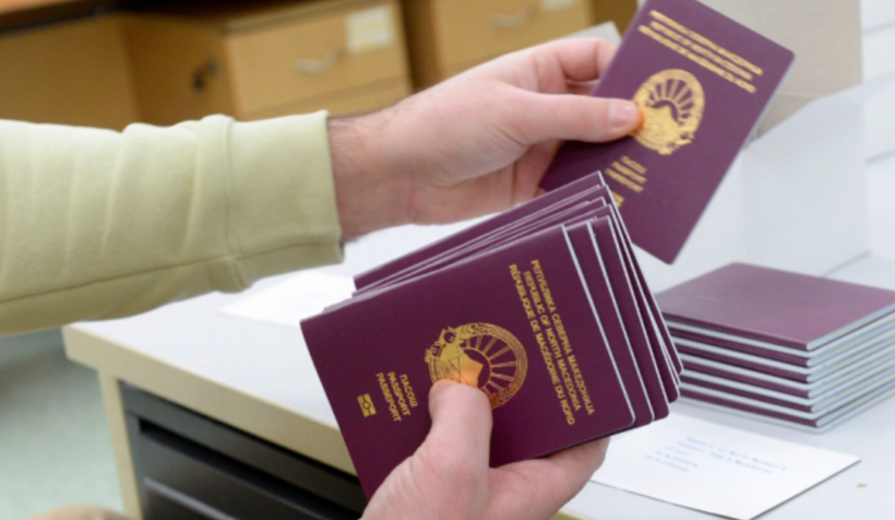 Mali i Zi do të pranojë pasaportat me emrin e vjetër të Maqedonisë