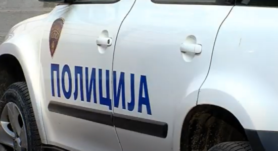 MPB: Në një vendvotim në Shkup është hedhur bombë tymuese