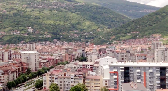 Të gjitha 117 qendrat e votimit në Tetovë janë hapur në kohë, votimi zhvillohet pa probleme