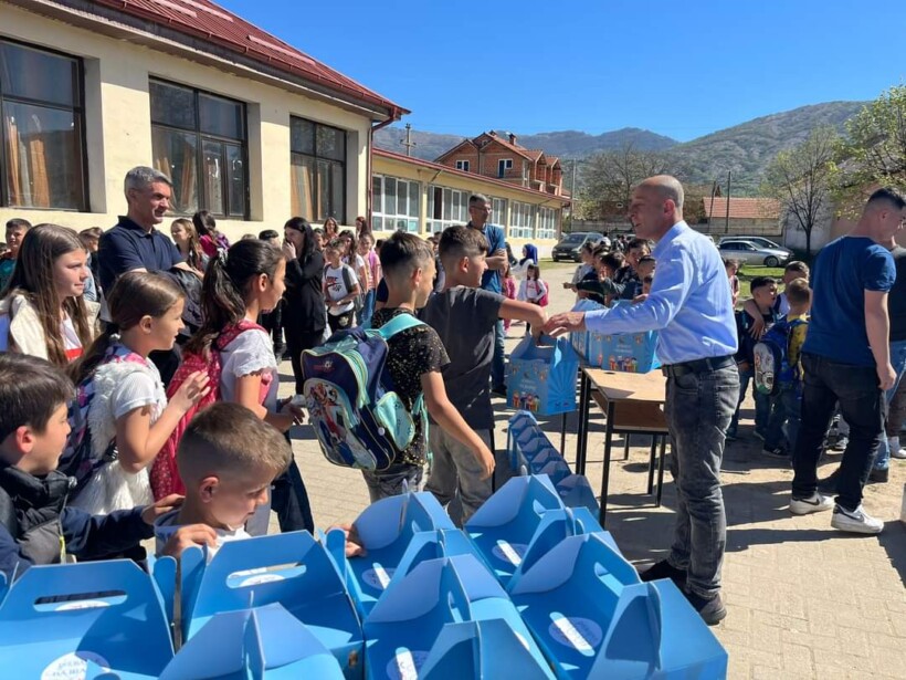 O.K.H Merhamet: 5000 mijë dhurata Bajrami për fëmijë