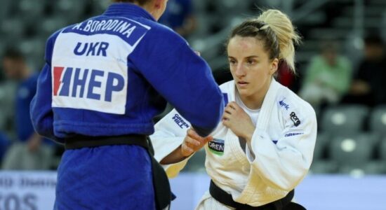 Distria Krasniqi i siguron medaljen Kosovës, kalon në finale të Kampionatit Evropian