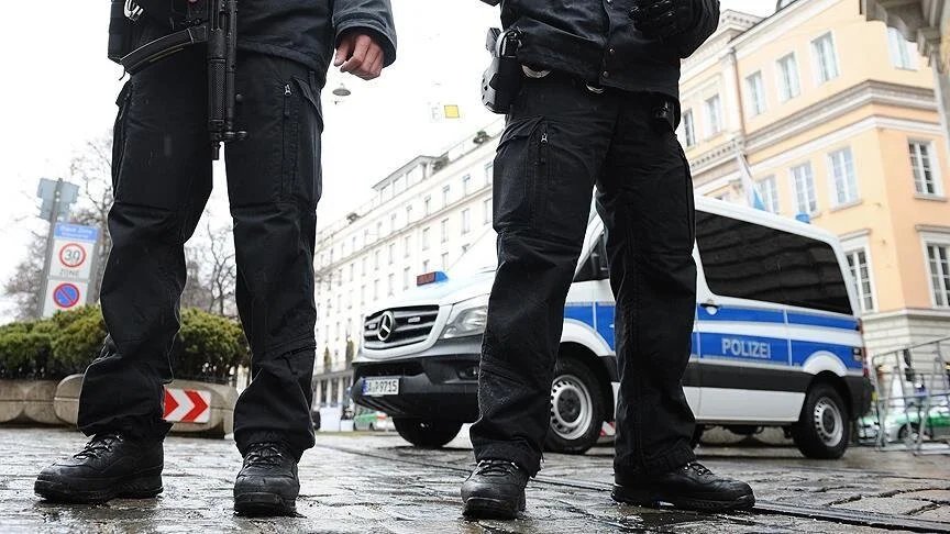 Gjermani  10 të arrestuar në një skandal me leje qëndrimi për të huajt