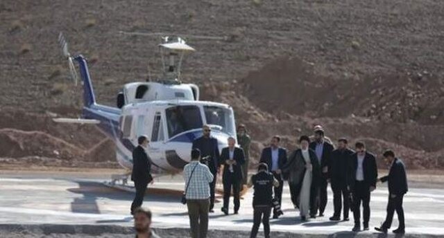 Pak para aksidentit, del fotoja e presidentit Raisi para se të hipi në helikopterin që u rrëzua