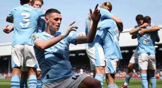 City triumfon në transfertën e Fulham-it dhe merr kreun e Premier League