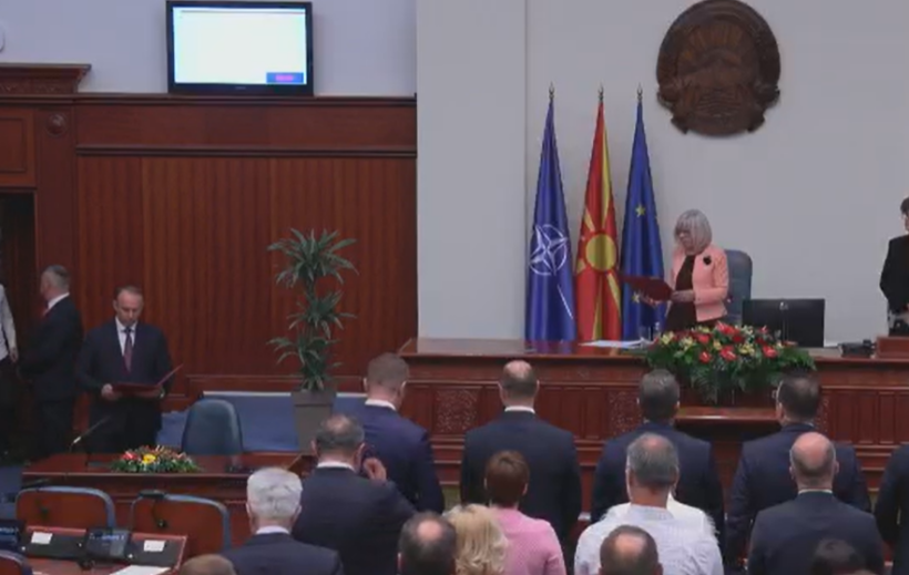 Afrim Gashi me 76 vota u zgjodh kryetar i Kuvendit të Maqedonisë së Veriut