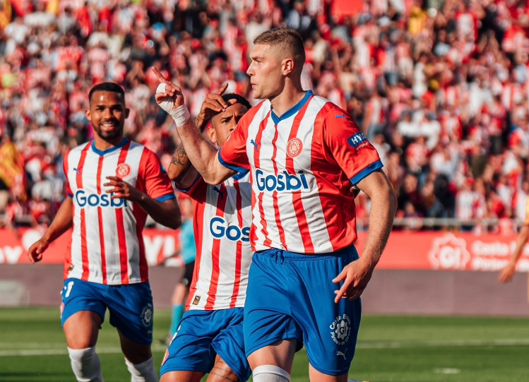 “Shuplakat” e radhës ndaj Barçës, Girona shpall Realin kampion