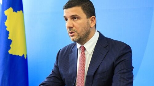 Krasniqi: Nuk kam bërë marrëveshje me Kurtin, para tij takova edhe kolegët e opozitës