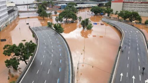 Shkon në 75 numri i të vdekurve nga përmbytjet në Brazil
