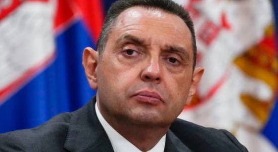 Tirana i kërkon sqarim ambasadorit serb rreth deklaratës së Vulinit për Ramën