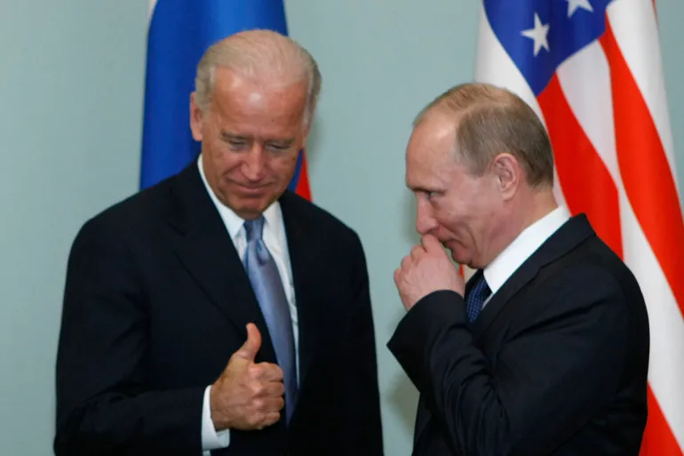 Biden sulmon Putinin: Forcat e errëta të luftës nuk zbehen kurrë