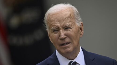 Redaksia e New York Times i kërkon Bidenit të tërhiqet nga gara presidenciale për shkak të shqetësimeve shëndetësore