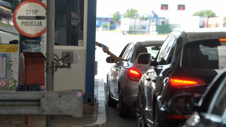 Në vendkalimet kufitare nuk ka pritje të gjata për hyrje dhe dalje nga Maqedonia