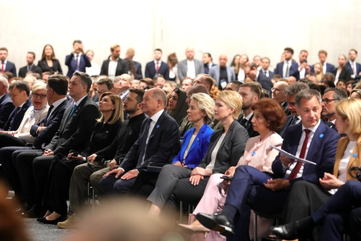 Siljanovska – Davkova nga Konferenca për Ukrainën: Nevojitet një plan i ri Marshall