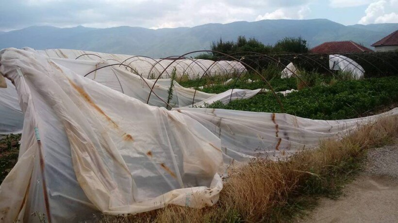 (VIDEO) Breshëri dhe shiu i mbrëmshëm shkaktuan shumë dëme në Tetovë dhe Shkup