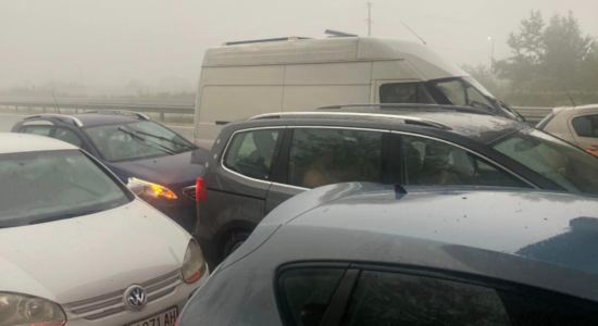 Mbi 200 denoncime për dëmtim të makinave në autostradën Shkup-Tetovë