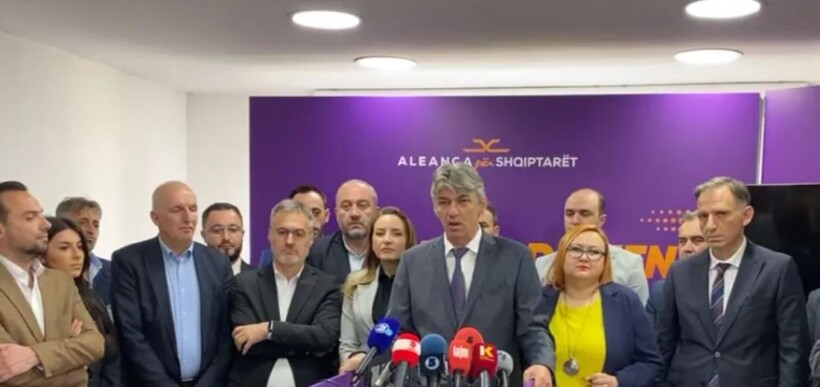 ASH e Selës: Arben Taravari i la pa vendime punonjësit shëndetësor