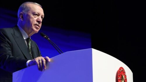 Erdoğan: E gjithë bota pa se si vra’sësi gjeno’cidal u duartrokit në Kongresin amerikan
