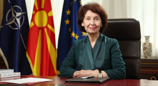 Krerë institucionesh dhe partish në RMV urojnë Kurban Bajramin