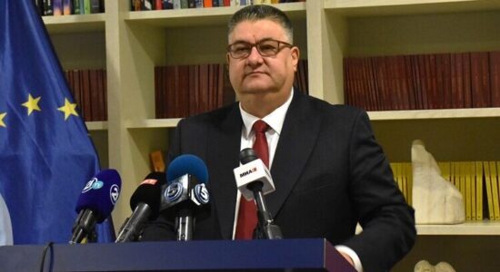 (VIDEO) Kufizohet balancuesi, më shumë maqedonas e më pak shqiptarë në administratë