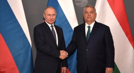 Putin takohet me Orbanin, pret të diskutojë perspektivat e zgjidhjes së krizës në Ukrainë
