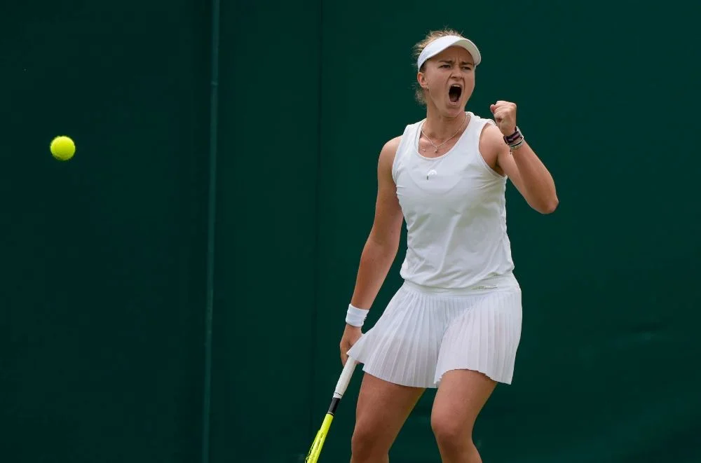 Një teniste çeke triumfon në Londër dhe është “mbretëresha” e re në Wimbledon