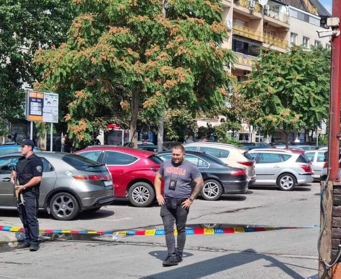 Vetë dorëzohet në polici, personi i dyshuar për ndihmë në vrasjen e shkupjanit në QT “Mavrovasja”