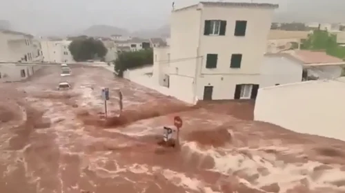 (VIDEO) Stuhi të forta dhe përmbytje në Majorca – njerëzit evakuohen nga shtëpitë e tyre