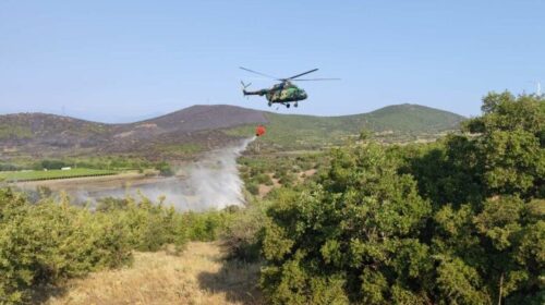 Zjarrfikësit vazhdojnë betejën me 11 zjarre aktive