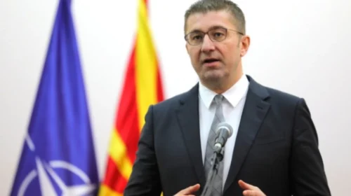 Mickoski: Kjo gjeneratë ka për detyrim t’i korrigjojë gabimet dhe të krijojë të ardhme për të gjitha gjeneratat e ardhshme