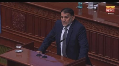 Salih Murat: Gashi e keqpërdori pozitën e tij me dërgimin e sigurimit në aeroport