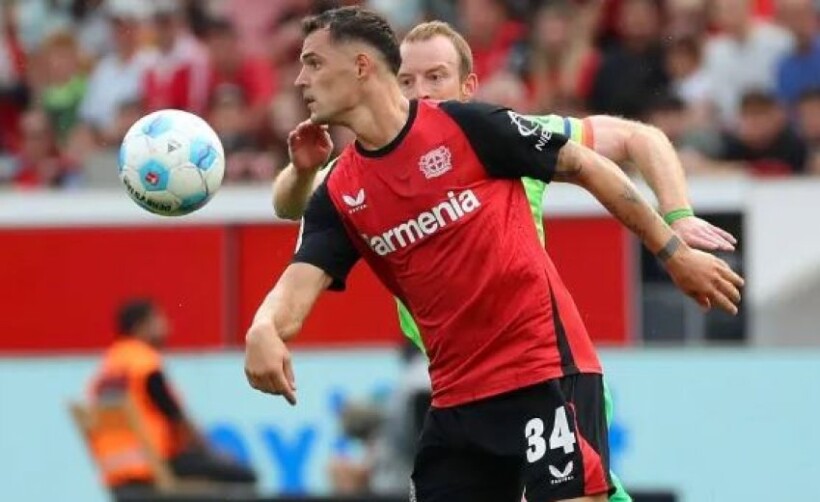 Xhaka asiston, Bayer triumfon në frymën e fundit në ndeshjen me shumë gola